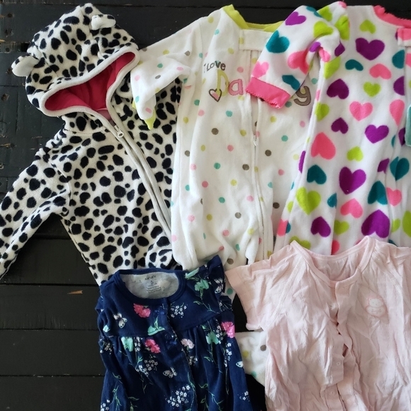 Baby Girl Bundle Lot Clothes Pajamas Bodysuit Romper 9 Pieces 3-6 6 Month Carter - Picture 2 of 5